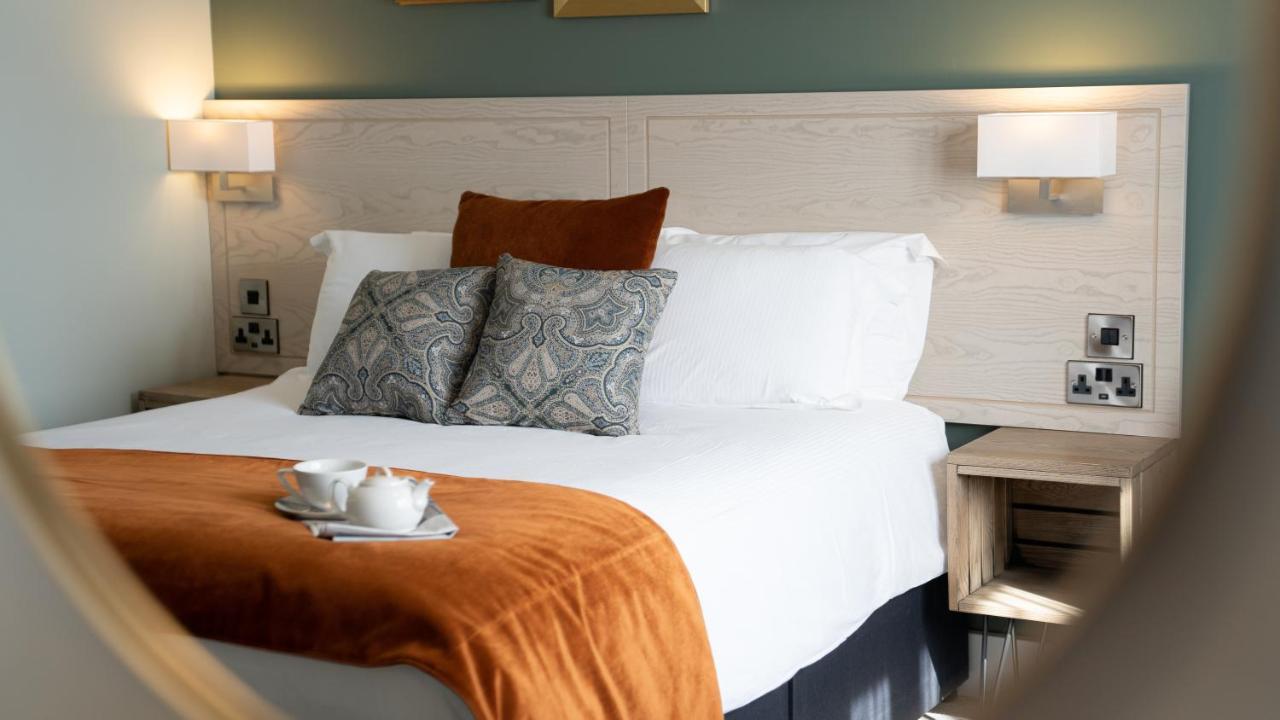 Spread Eagle, Gailey By Marston'S Inns Exteriör bild