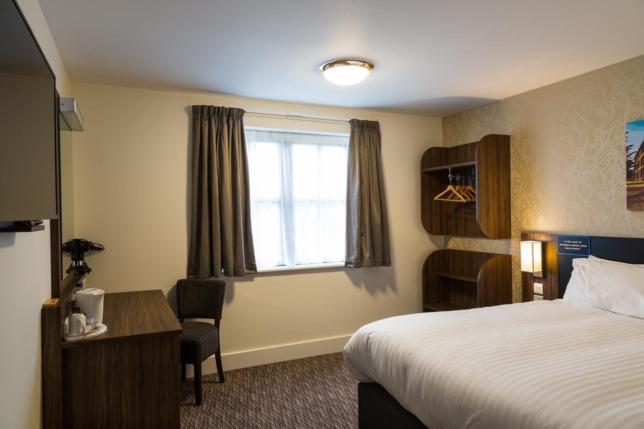 Spread Eagle, Gailey By Marston'S Inns Exteriör bild